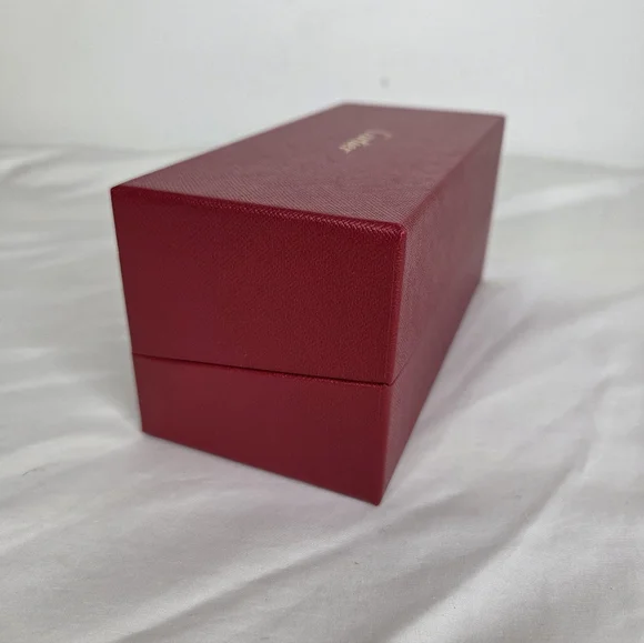 Cartier Elegant Red Sunglasses Storage Box - Picture 4 of 8